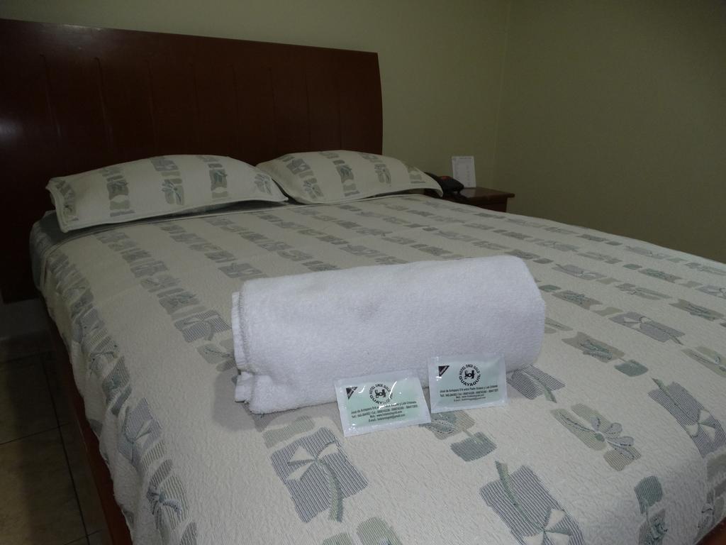 Hotel Onix Gold Guayaquil Kamer foto